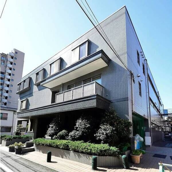 モンテ・オーロ 外観