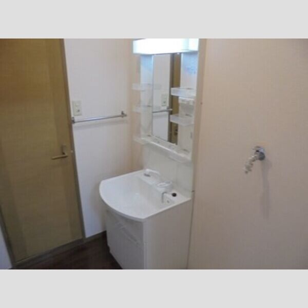 ヴェルディ清見台　AB 洗髪洗面化粧台