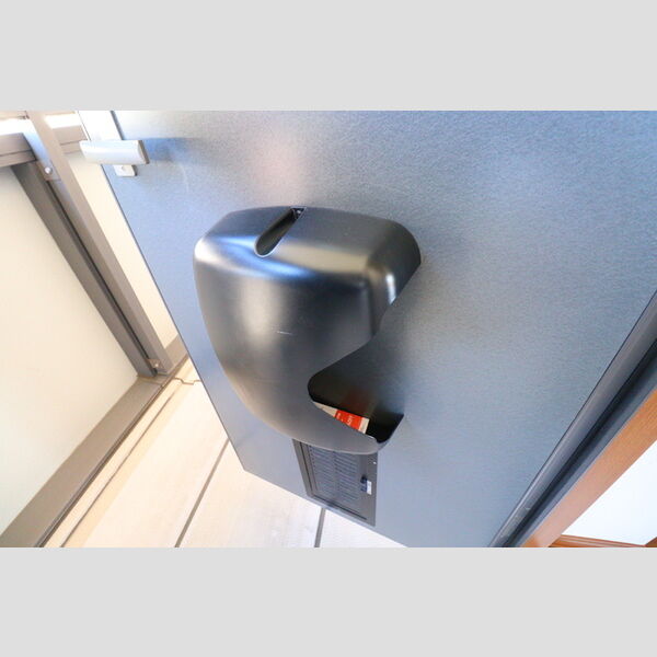 ルファール梶ヶ谷 玄関ドアポスト