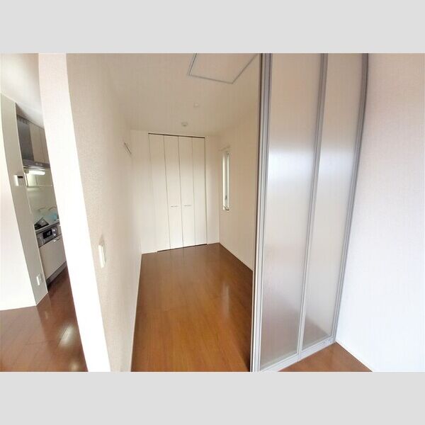 roi del'ours　Ⅱ301号室 洋室