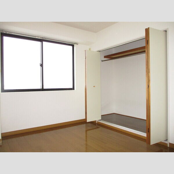 第5フェニックス407号室 洋室