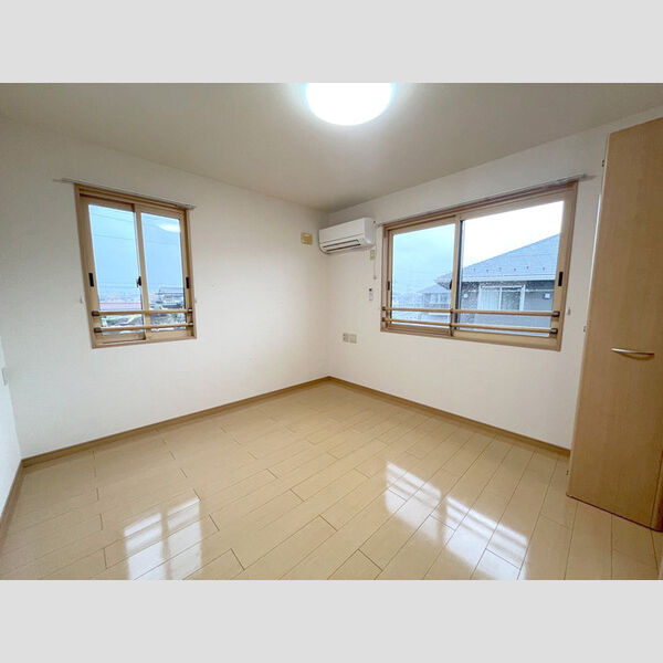 バニュルス　Ⅰ・Ⅱ・ⅢⅢ205号室 洋室