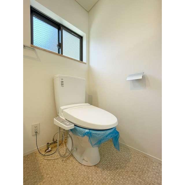 グランエッグス千歳烏山N3階 トイレ