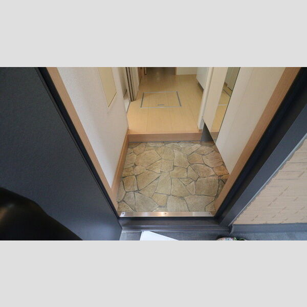 カーサ  ドルチェ(Casa  Dolce)105号室 玄関