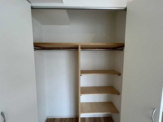 ユナイテッドグロー高田馬場 クローゼット