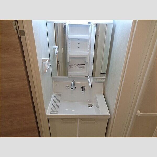 アズール アビタシオン 洗面台