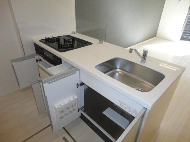 フリュレーヴ キッチン収納