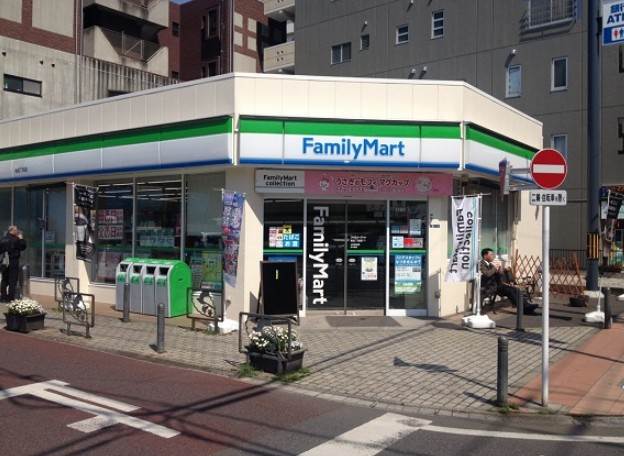 ジュネパレス柏第27 ファミリーマート 柏五丁目店