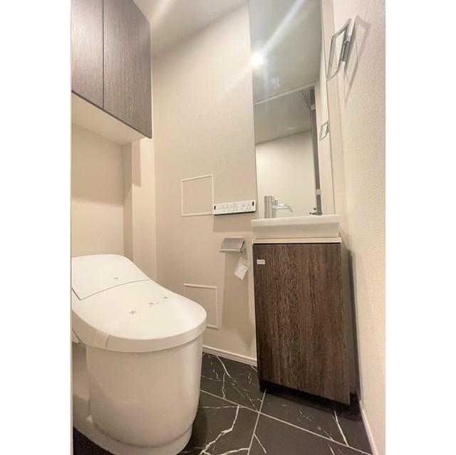 ザ・パークハビオ新高円寺601号室 同建物別部屋の参考画像