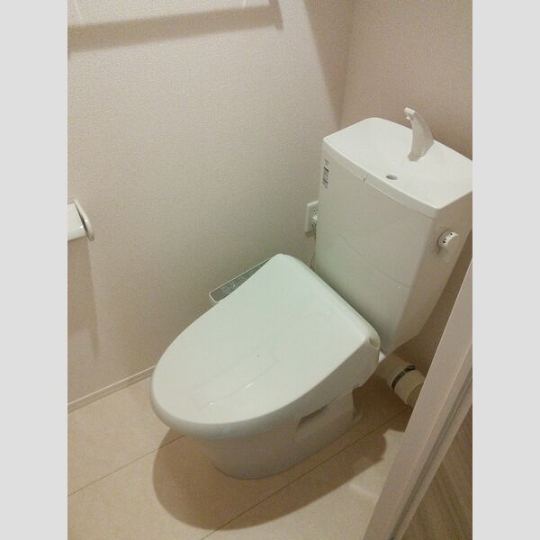 メゾン・アサヒ203号室 温水洗浄暖房便座