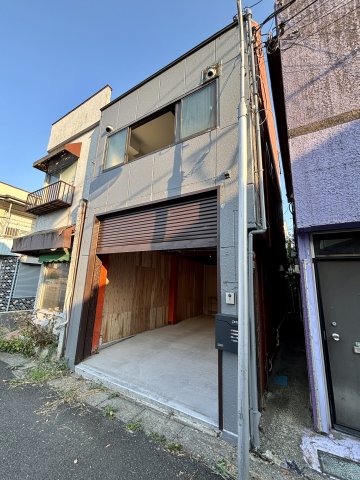 長房町ガレージハウスの外観画像