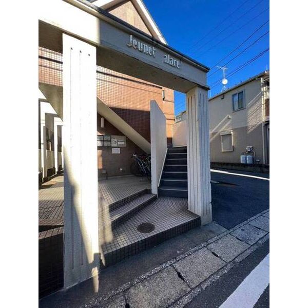 ジュネパレス浦安第06 エントランス