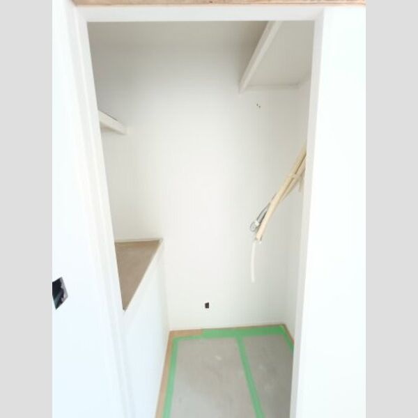 Paws & Olive102号室 収納