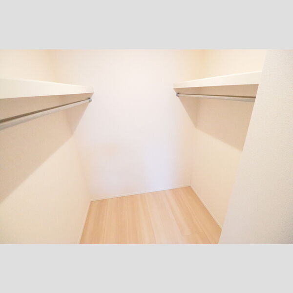 アイウィンド ウォークインクローゼット