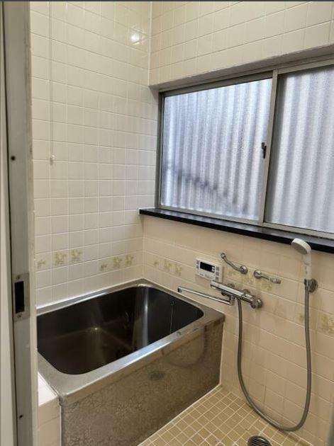 所沢市牛沼F戸建 清潔感あるステンレス浴槽