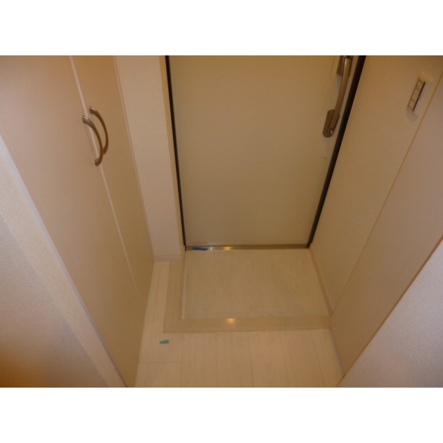 プレール・ドゥーク西川口 玄関