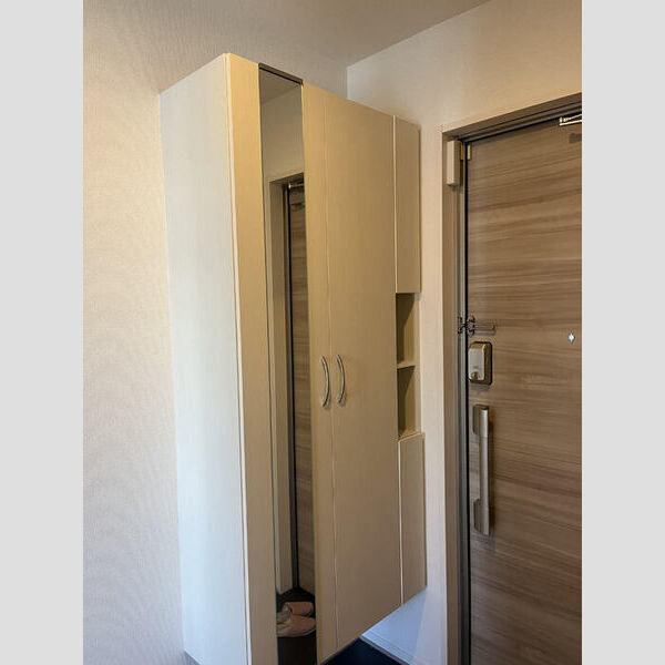 グランメゾン・下高井戸 玄関