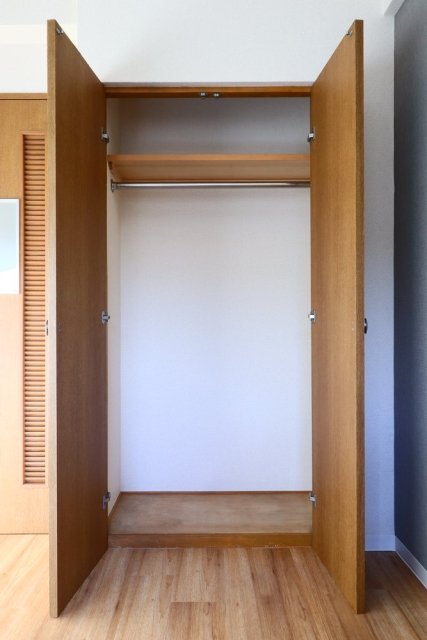 サンテミリオン世田谷上野毛2階 収納