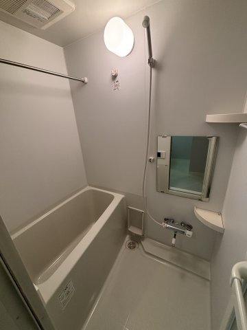 NIKKEIMARKS702号室 ※同タイプ参考写真です（カラータイプが異なる場合がございます）