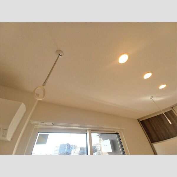 Dアヴァンス赤山302号室 室内物干し