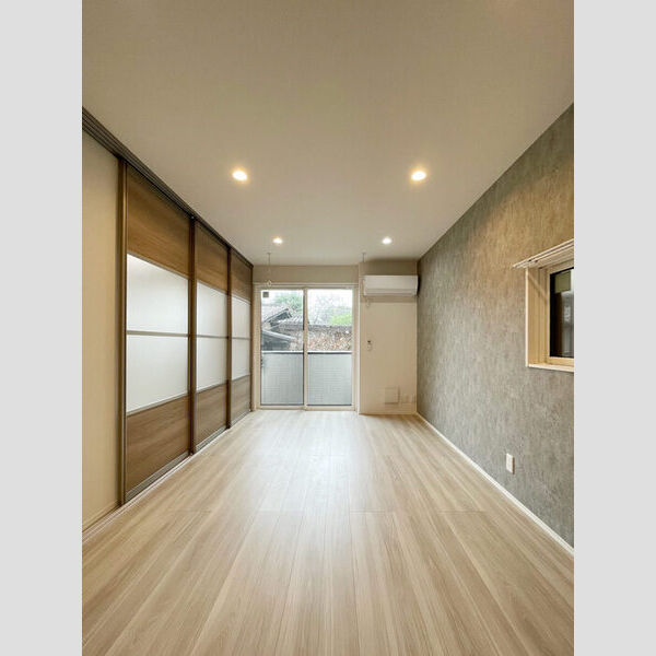 ノーブルパレス南浦和103号室 LDK