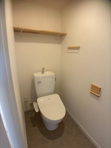 ＥＶＥＲＴＯＷ　Ｃｏｌｏｒｅ　ＳＥＮＧＥＮＤＡＩ トイレ