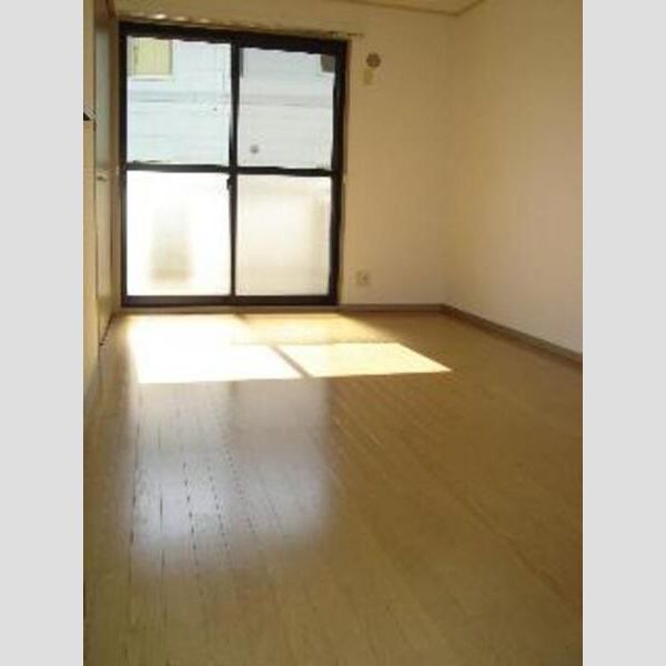 ドミール神田　参番館 南側洋室7.5帖