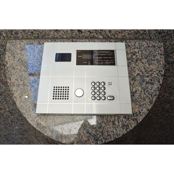 グラーシア丸亀 エントランス