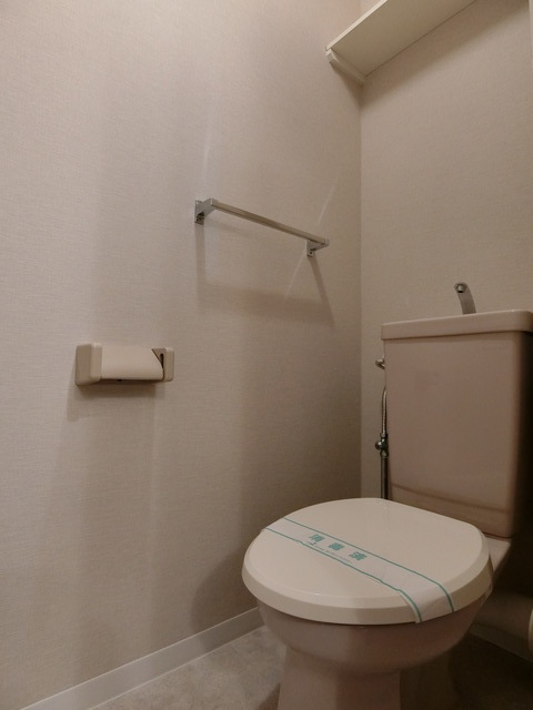 ファミーユ玉川上水0501号室 トイレ