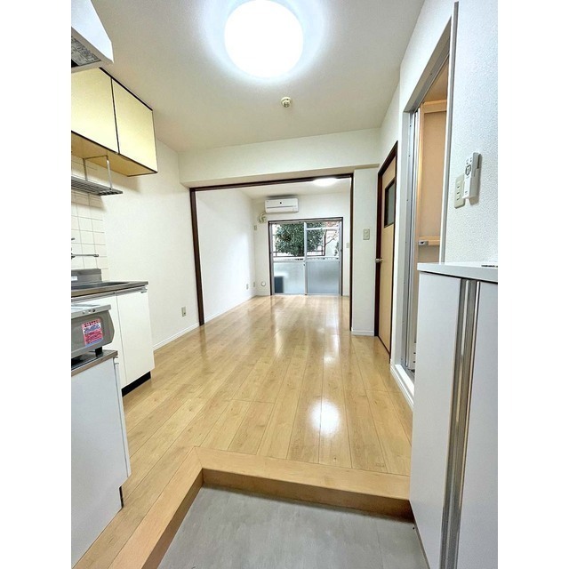 第二清水ハイツ106号室 玄関