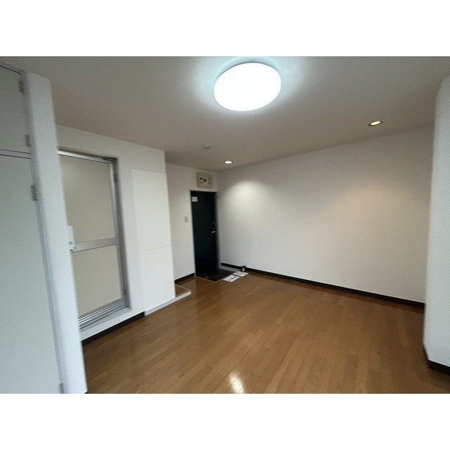 神広ハイム201号室 リビング