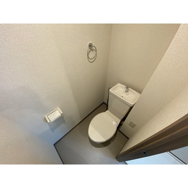 ポポラーレ壱番館0302号室 内観