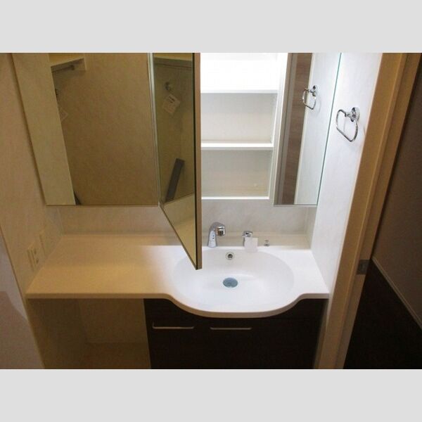 ベルフォーレ 洗髪洗面化粧台