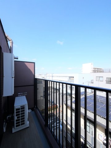 フュージョナル浮間舟渡 内観