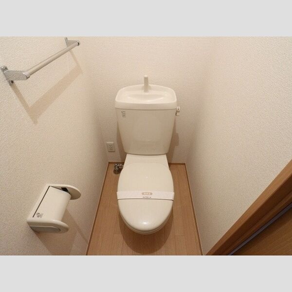 カーサウィルモア トイレ