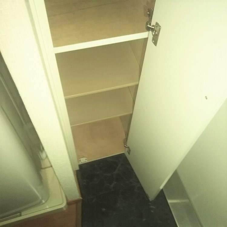 レオパレスマグノーリア112号室 内観