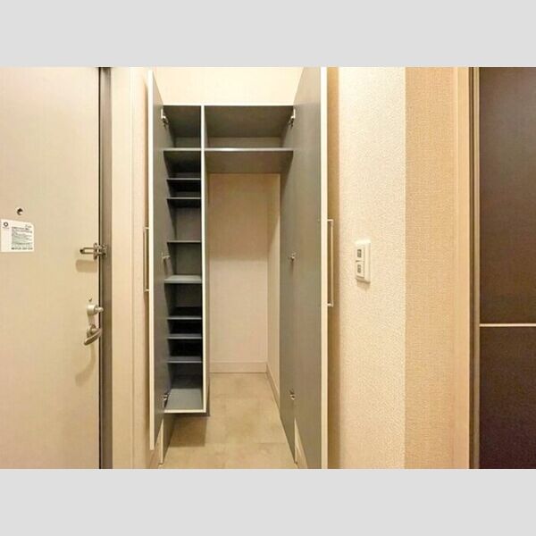 Sejour BoW(セジュール　ボウ) 玄関