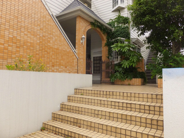 スカイピア港南台 エントランス