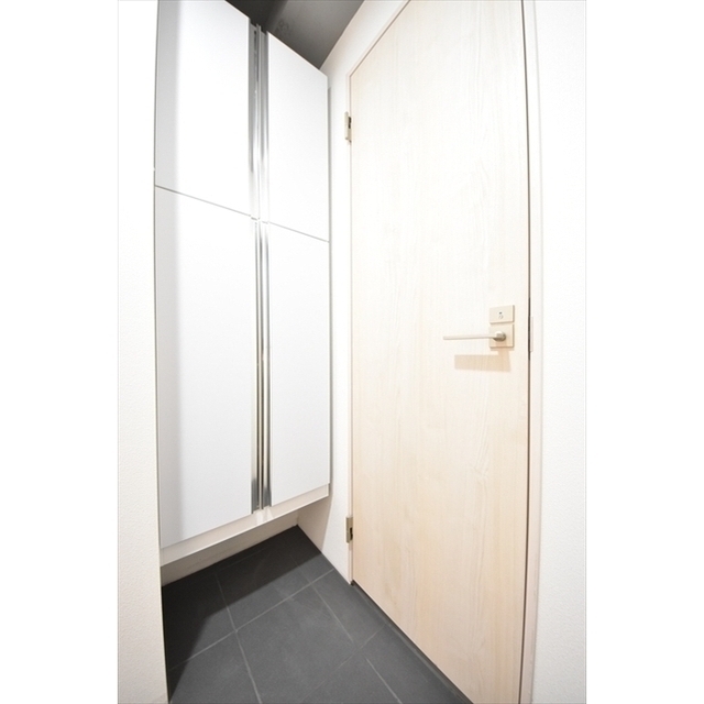 CASA PIAZZA 西日暮里0402号室 内観