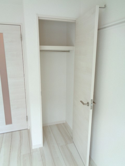 フルリール鶴見 ※別号室の参考写真です(現況優先・仕様違いの場合あり)