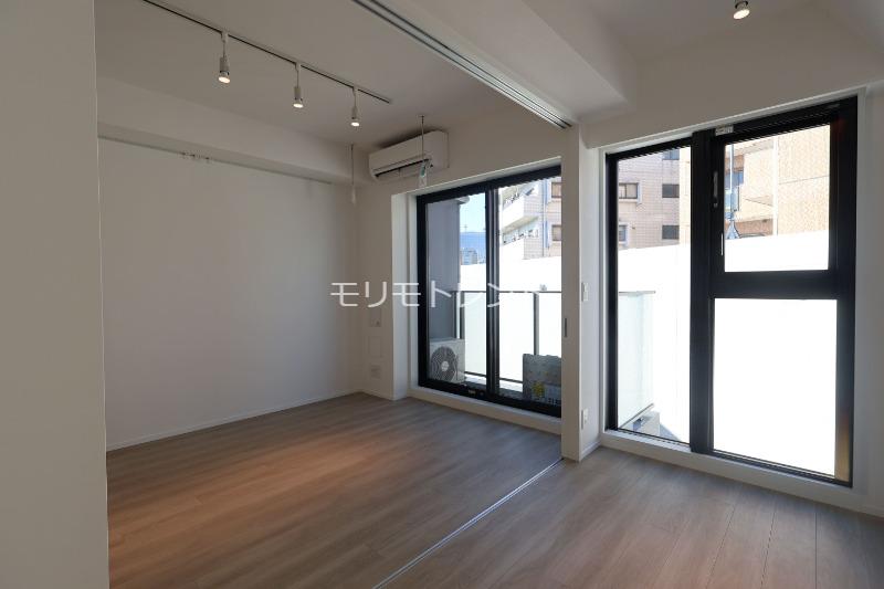 イプセ代々木レジデンス5階 室内写真