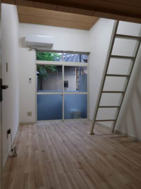 レイーナ北習志野 リビング