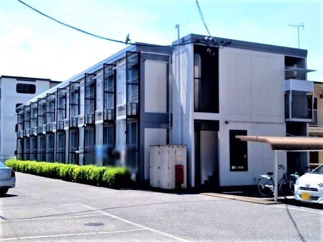 レオパレスミレ鶴ヶ丘第１の外観画像