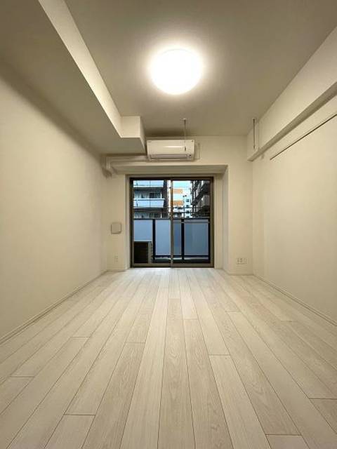 ガーラ・プライム横濱関内 おしゃれな居間です