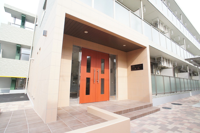 グリーンハイツ鬼高 エントランス