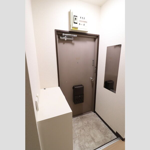 ジュネス北浦和 玄関