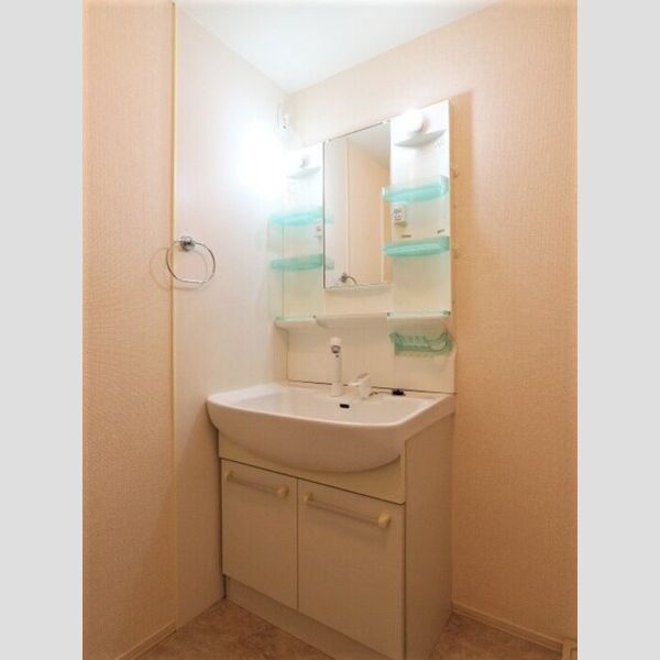 ジュネス 洗髪洗面化粧台