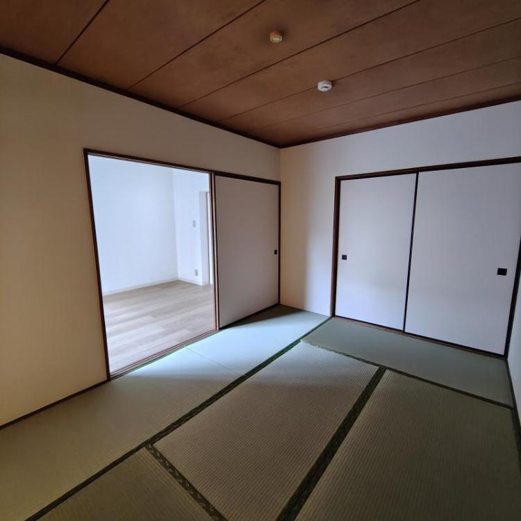 ファミール石川台1階 玄関