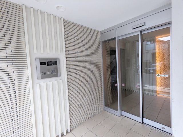 ルポール北加瀬315号室 エントランス