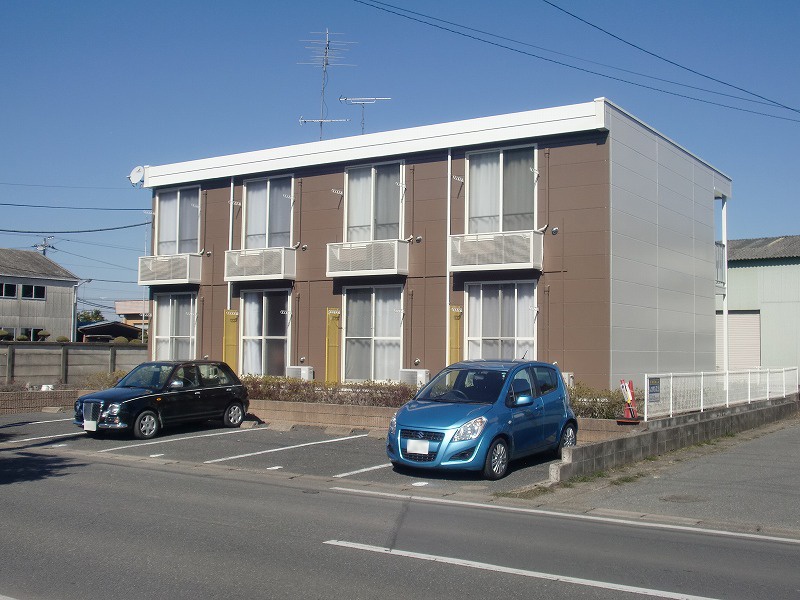 レオパレスやまとみⅡの外観画像